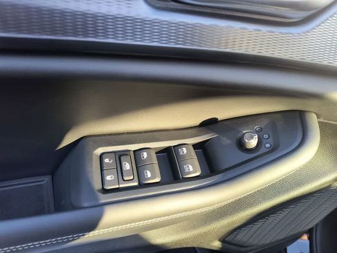 New 2025 Jeep Grand Cherokee L Laredo AWD/4WD image 13