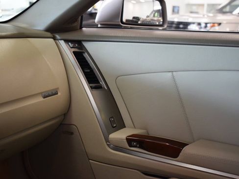 Used 2005 Cadillac XLR RWD image 84