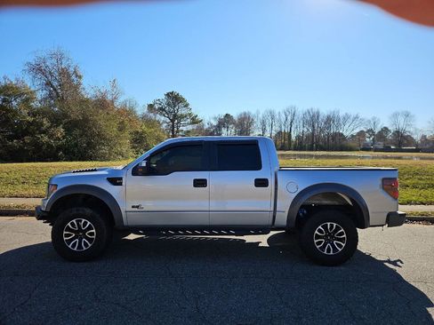 Used 2014 Ford F150 Raptor w/ Equipment Group 801A Luxury image 2