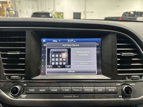 Used 2018 Hyundai Elantra Value Edition FWD image 29