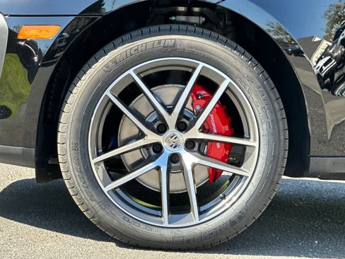 New 2026 Porsche Macan S AWD/4WD image 31