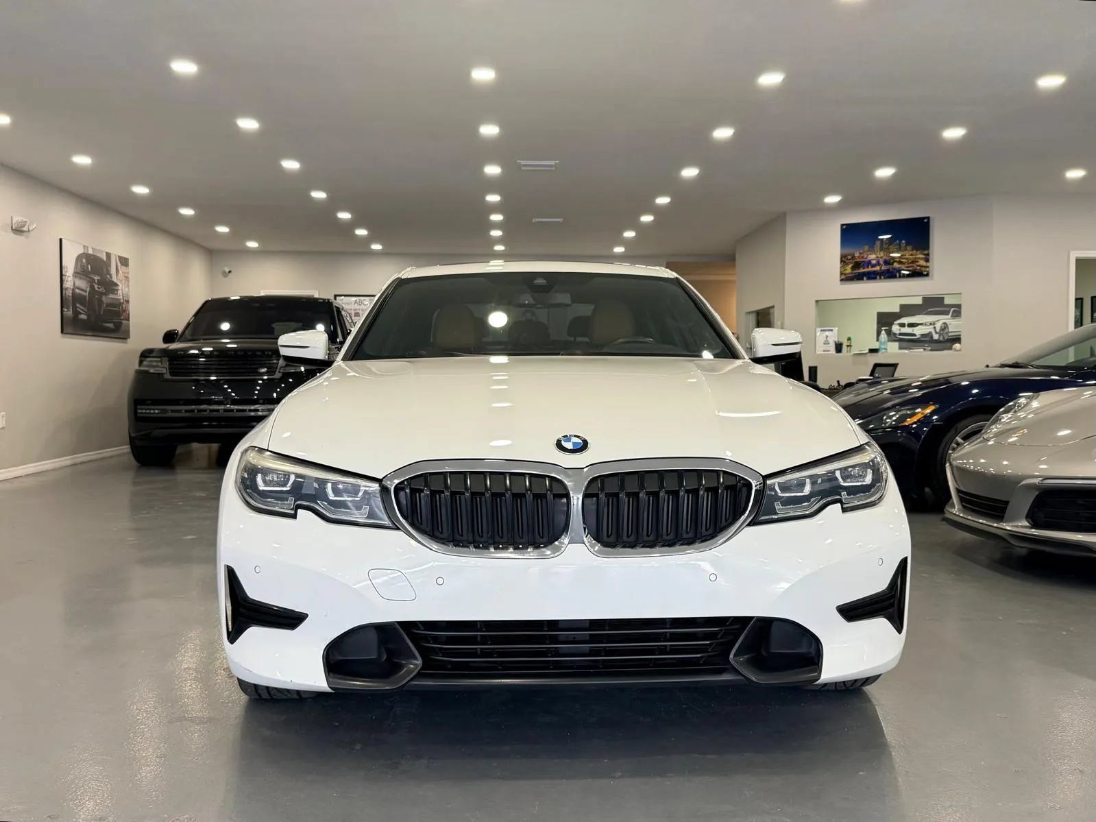 Used 2020 BMW 330i Sedan w/ Convenience Package RWD image 2