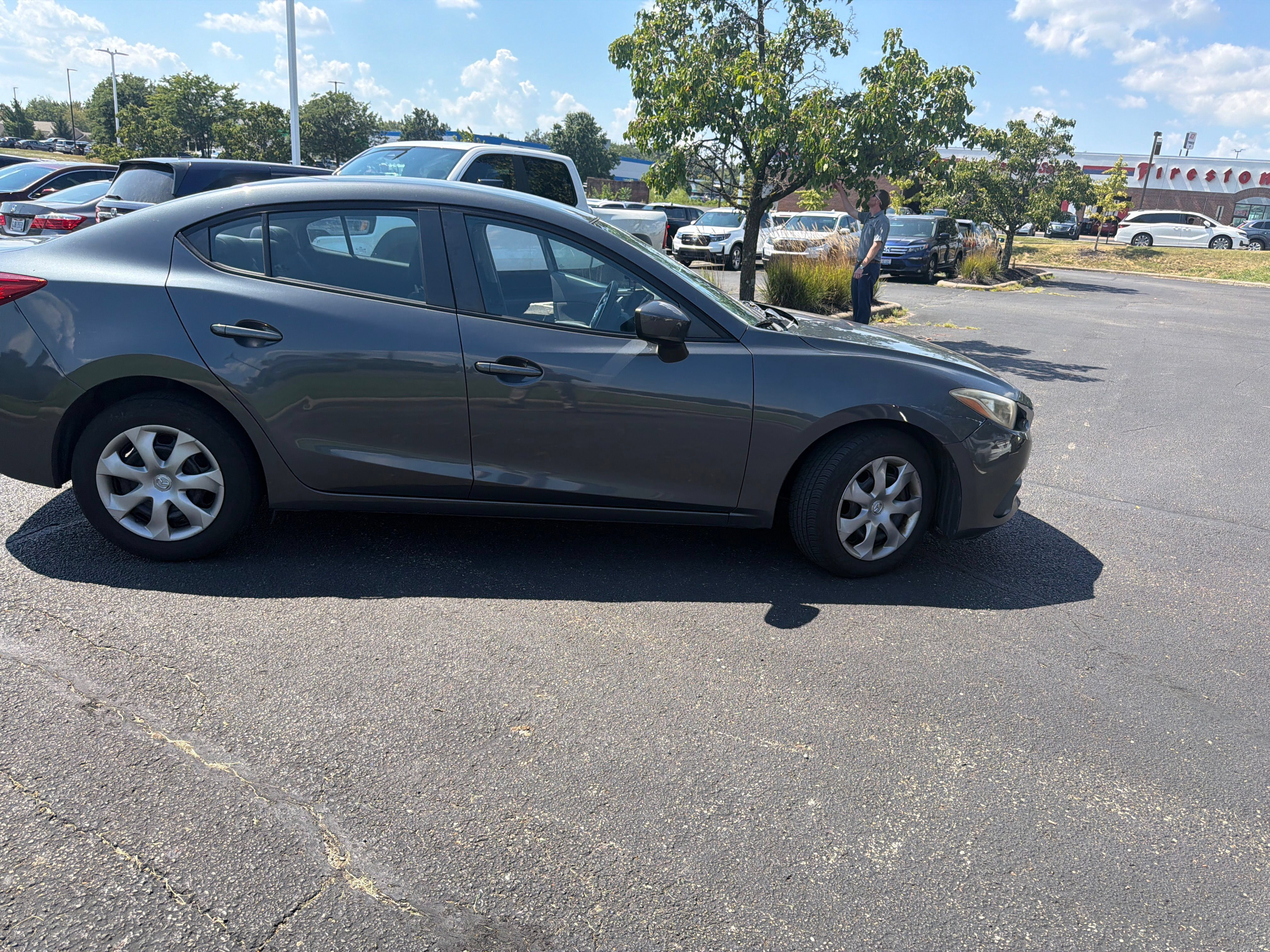 Used 2016 MAZDA MAZDA3 i Sport FWD image 14