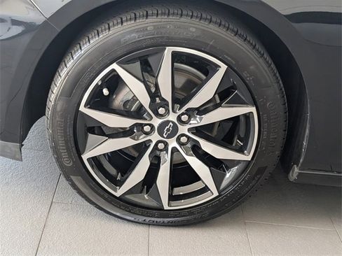 Certified 2023 Chevrolet Malibu RS image 4