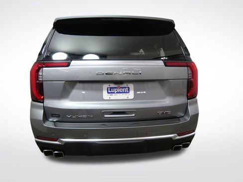 New 2026 GMC Yukon XL Denali w/ Denali Reserve Package AWD/4WD image 4
