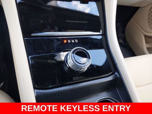New 2025 Jeep Grand Cherokee L Limited RWD image 20