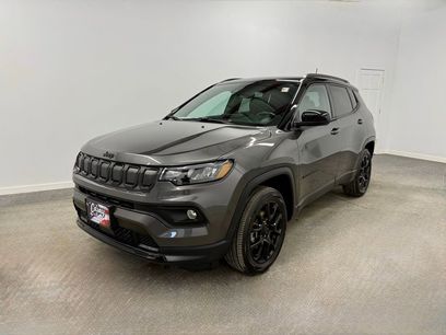 Used 2022 Jeep Compass Altitude w/ Sun and Sound Group