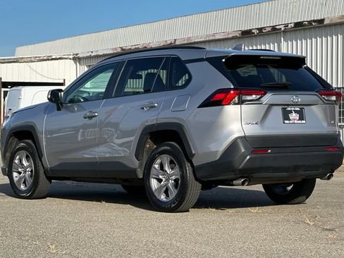 Used 2024 Toyota RAV4 XLE FWD image 6