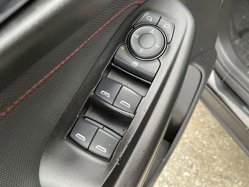 Used 2024 Chevrolet TrailBlazer RS image 25