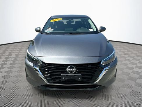 Used 2025 Nissan Sentra SV FWD image 4
