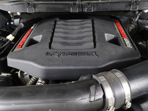 Used 2025 Ford F150 Raptor AWD/4WD image 22