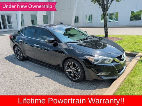 Used 2017 Nissan Maxima Platinum w/ Medallion Package FWD image 1