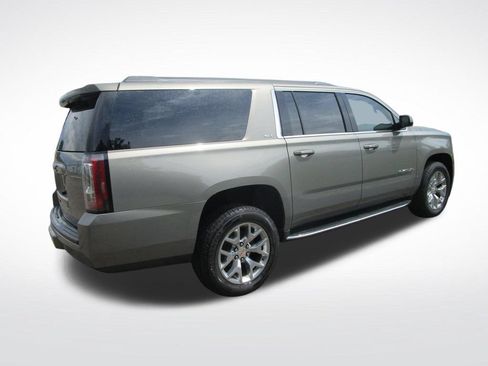 Used 2019 GMC Yukon XL SLT RWD image 10