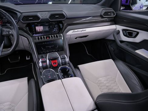 Used 2022 Lamborghini Urus AWD/4WD image 64