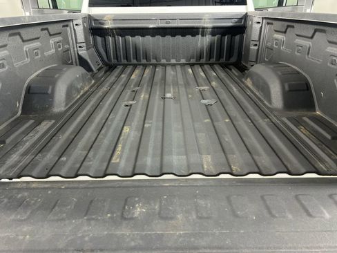 Used 2025 GMC Sierra 2500 Pro image 23