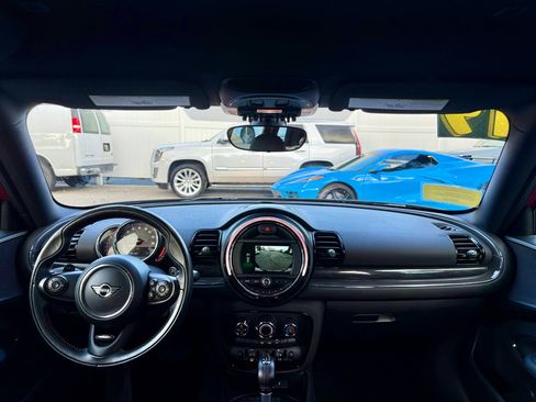 Used 2019 MINI Cooper Clubman S image 28