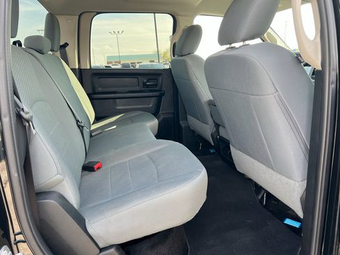 Used 2017 RAM 2500 Tradesman w/ Chrome Appearance Group image 14