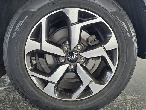 Used 2021 Kia Sportage LX image 50