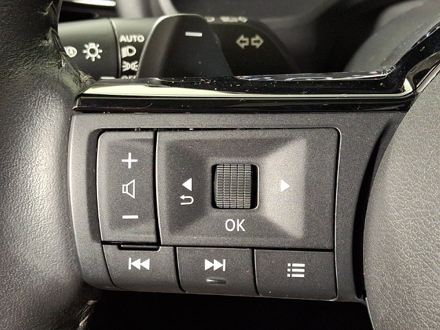 Used 2023 Nissan Rogue SL w/ SL Premium Package AWD/4WD image 21