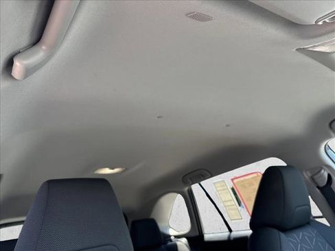 Certified 2025 Toyota RAV4 XLE FWD image 25
