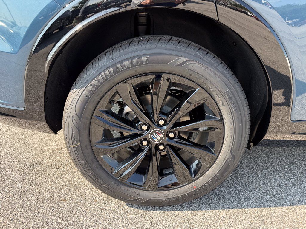 New 2026 Buick Envista Sport Touring FWD image 14