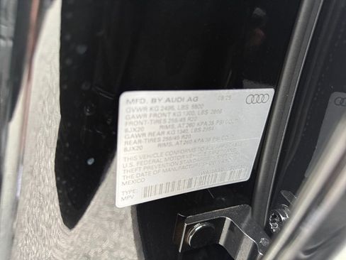 New 2025 Audi Q5 Premium Plus image 34