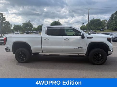 Used 2022 GMC Sierra 1500 SLE w/ X31 Off-Road Package AWD/4WD image 2