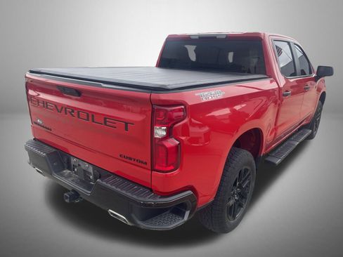 Used 2021 Chevrolet Silverado 1500 Custom Trail Boss w/ Safety Confidence Package AWD/4WD image 3