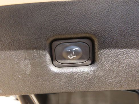 Used 2018 Lincoln MKX Reserve image 13