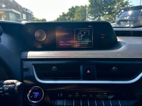 Used 2020 Lexus UX 250h w/ Accessory Package AWD/4WD image 12