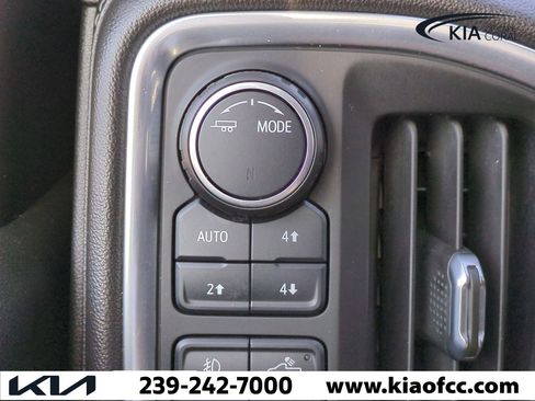 Used 2020 Chevrolet Silverado 2500 LTZ w/ LTZ Premium Package image 21