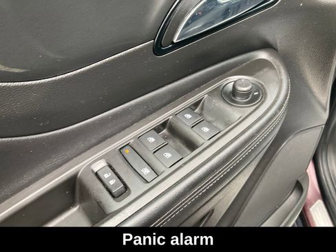 Used 2018 Buick Encore Preferred image 14