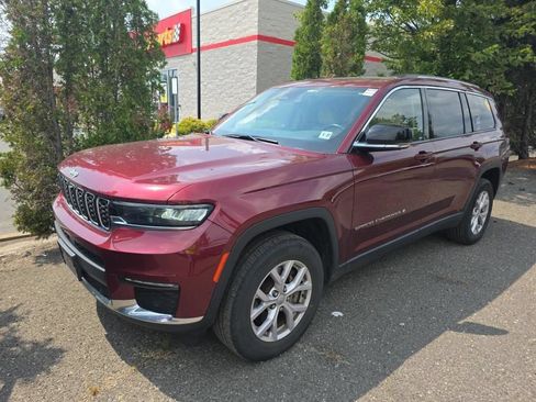 Used 2022 Jeep Grand Cherokee L Limited w/ Luxury Tech Group II AWD/4WD image 1
