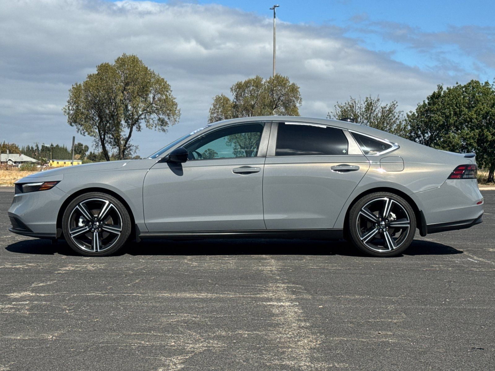 Used 2025 Honda Accord Sport image 7