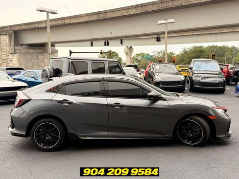 Used 2018 Honda Civic EX image 7