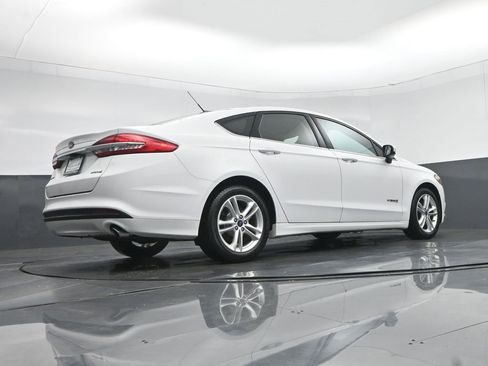 Used 2018 Ford Fusion S image 49