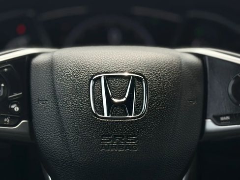 Used 2019 Honda Civic Sport image 36