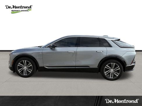 Used 2024 Cadillac Lyriq Luxury image 8