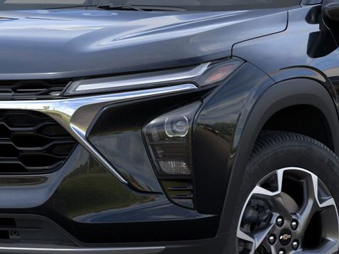 New 2026 Chevrolet Trax LT image 10