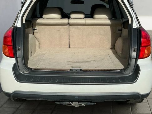 Used 2006 Subaru Outback 3.0R L.L. Bean image 18