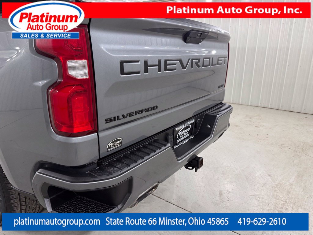 Used 2022 Chevrolet Silverado 1500 RST AWD/4WD image 44