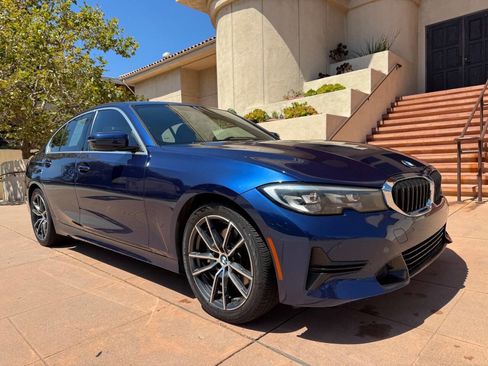Used 2019 BMW 330i Sedan w/ Driving Assistance Package RWD image 1