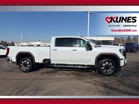Used 2026 GMC Sierra 3500 Denali w/ Denali Reserve Package AWD/4WD image 4