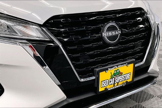 Used 2022 Nissan Kicks SV FWD image 33