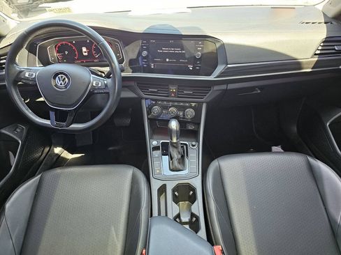 Used 2019 Volkswagen Jetta SEL FWD image 16