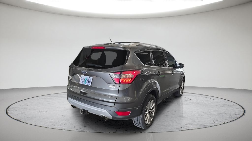 Used 2017 Ford Escape Titanium w/ Equipment Group 301A AWD/4WD image 5
