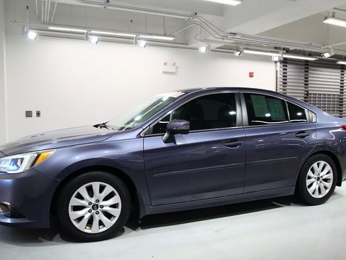 Used 2016 Subaru Legacy 2.5i Premium image 15