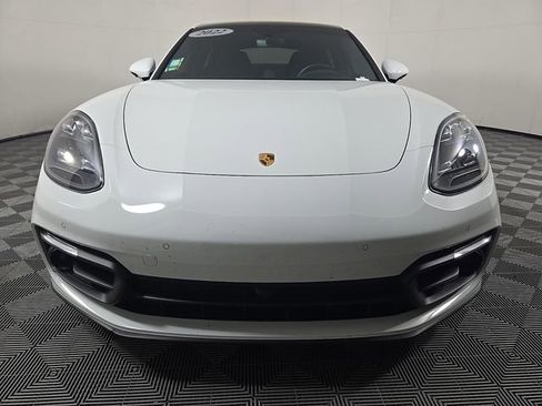 Used 2022 Porsche Panamera 4 Platinum Edition AWD/4WD image 3
