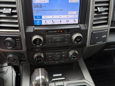 Used 2018 Ford F150 Raptor w/ Equipment Group 802A Luxury AWD/4WD image 16