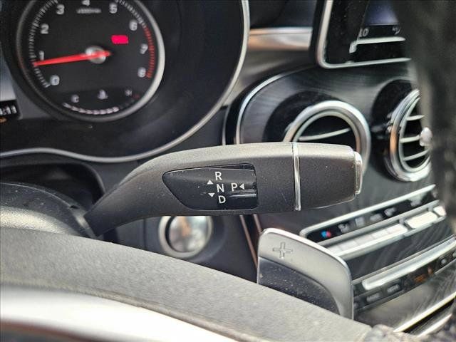 Used 2019 Mercedes-Benz GLC 300 image 11